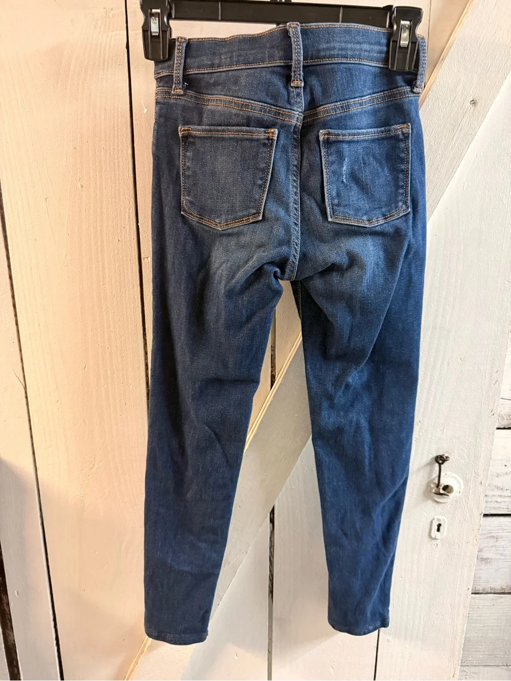 Old Navy Women's Blue Distressed Skinny Jeans